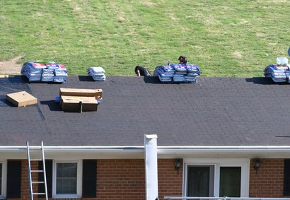 Roof replacement tear-off in Highlands Ranch CO